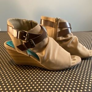 Blowfish bootie sandals